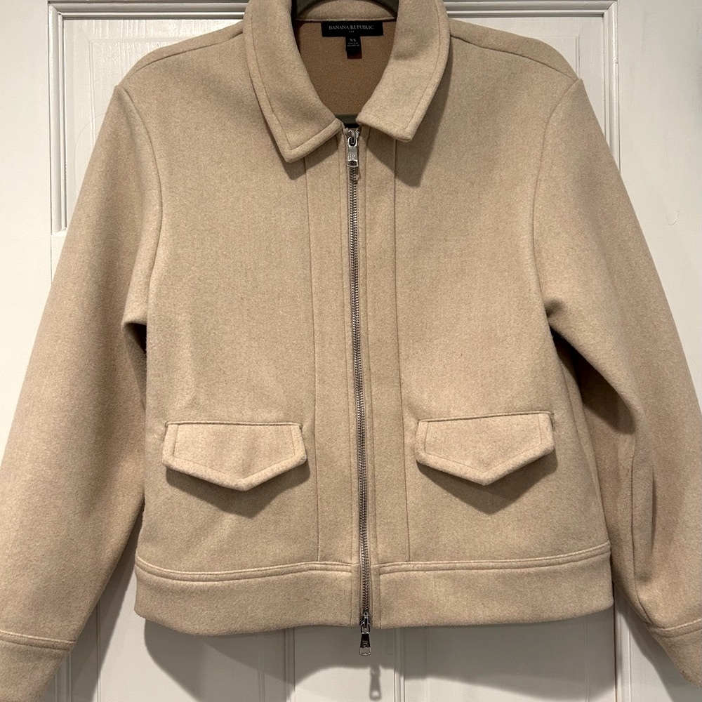 Banana Republic Factory Short Jacket. XS